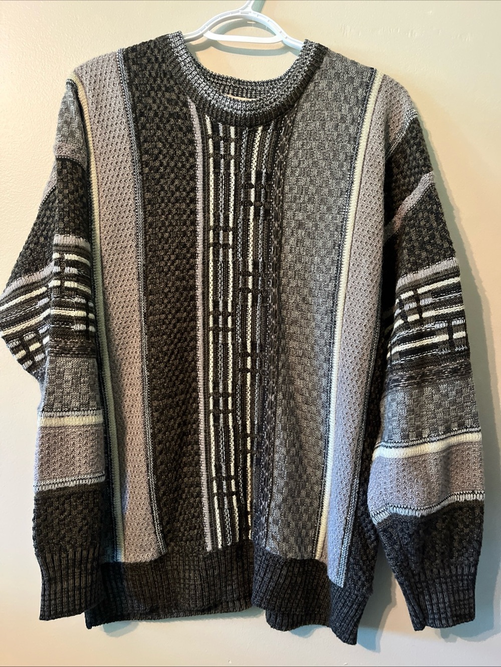 Men’s Marquis Vintage Brown Black Grey Cream Grandpa Sweater Medium